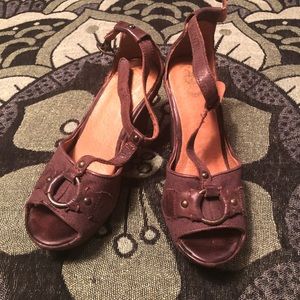Brown Ariat heel